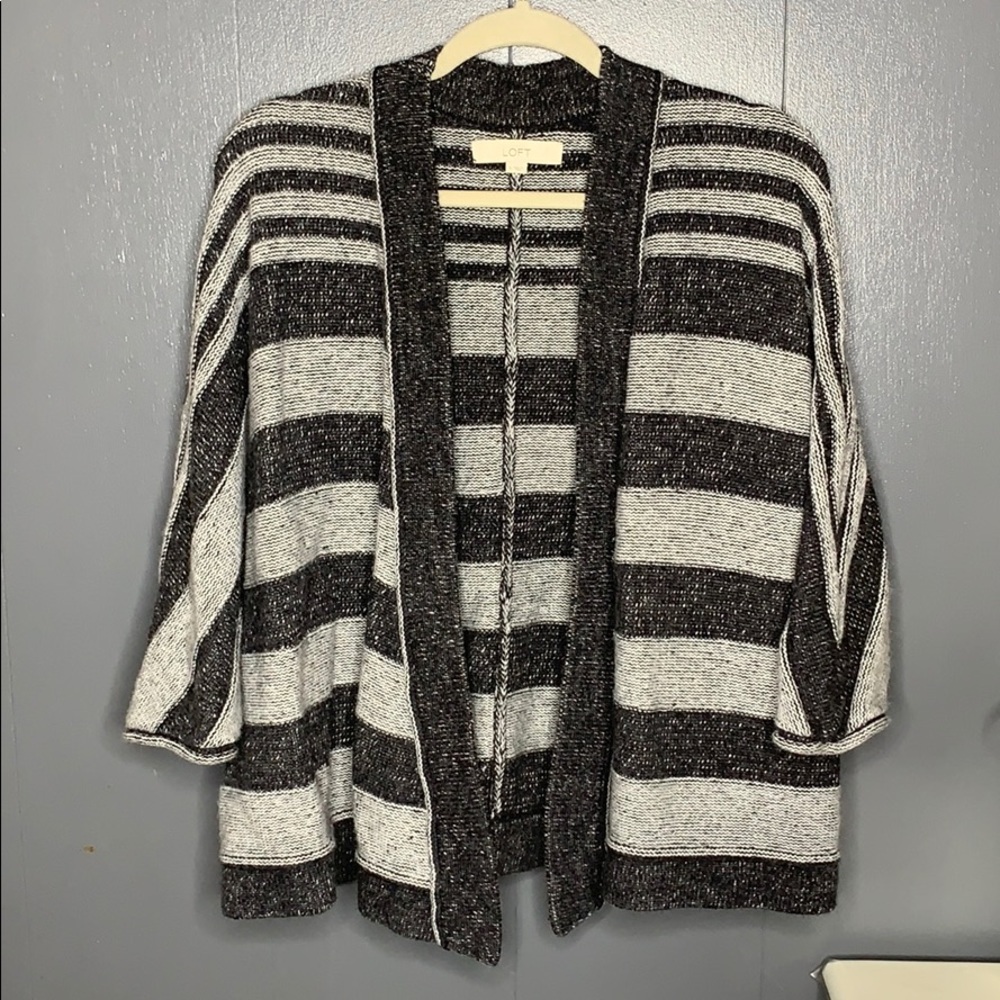 Ann Taylor LOFT Gray ‎ Striped Cardigan Size Small